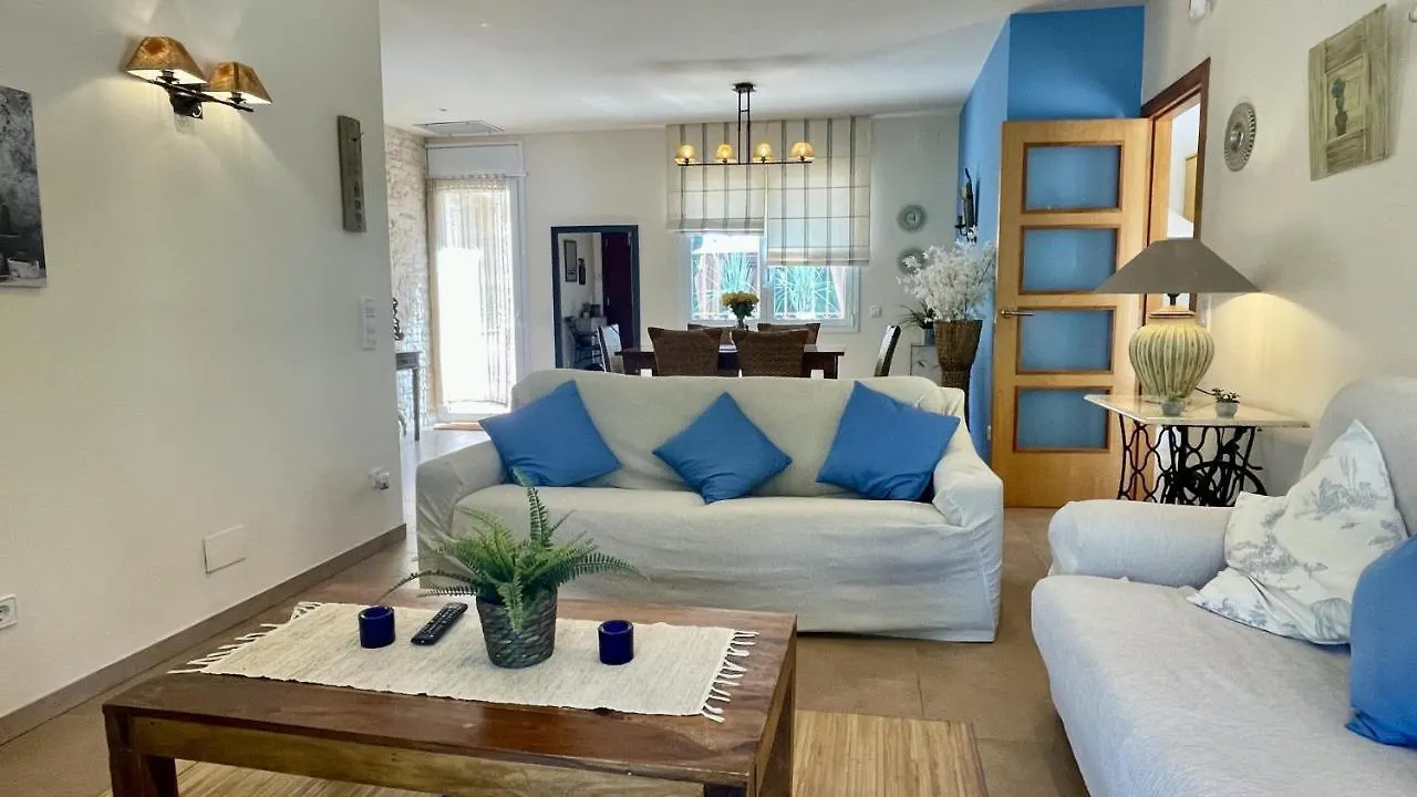 Villa Pineda 5 パルス