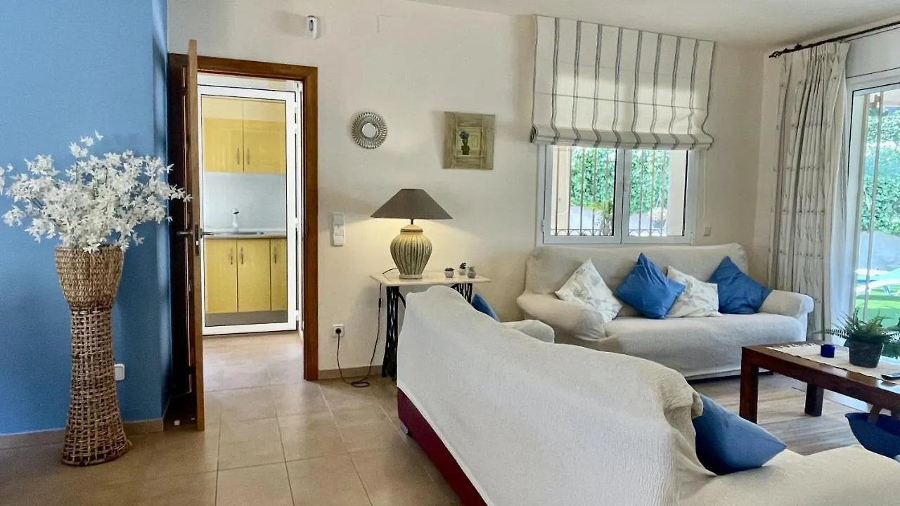 Villa Pineda 5 パルス